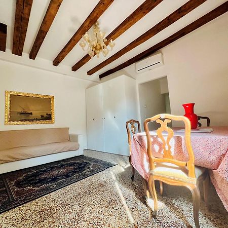 Ca Giovanni - charmant&exclusive apartment Venezia Esterno foto