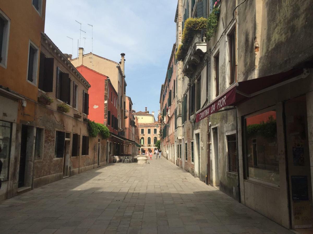 Ca Giovanni - charmant&exclusive apartment Venezia Esterno foto