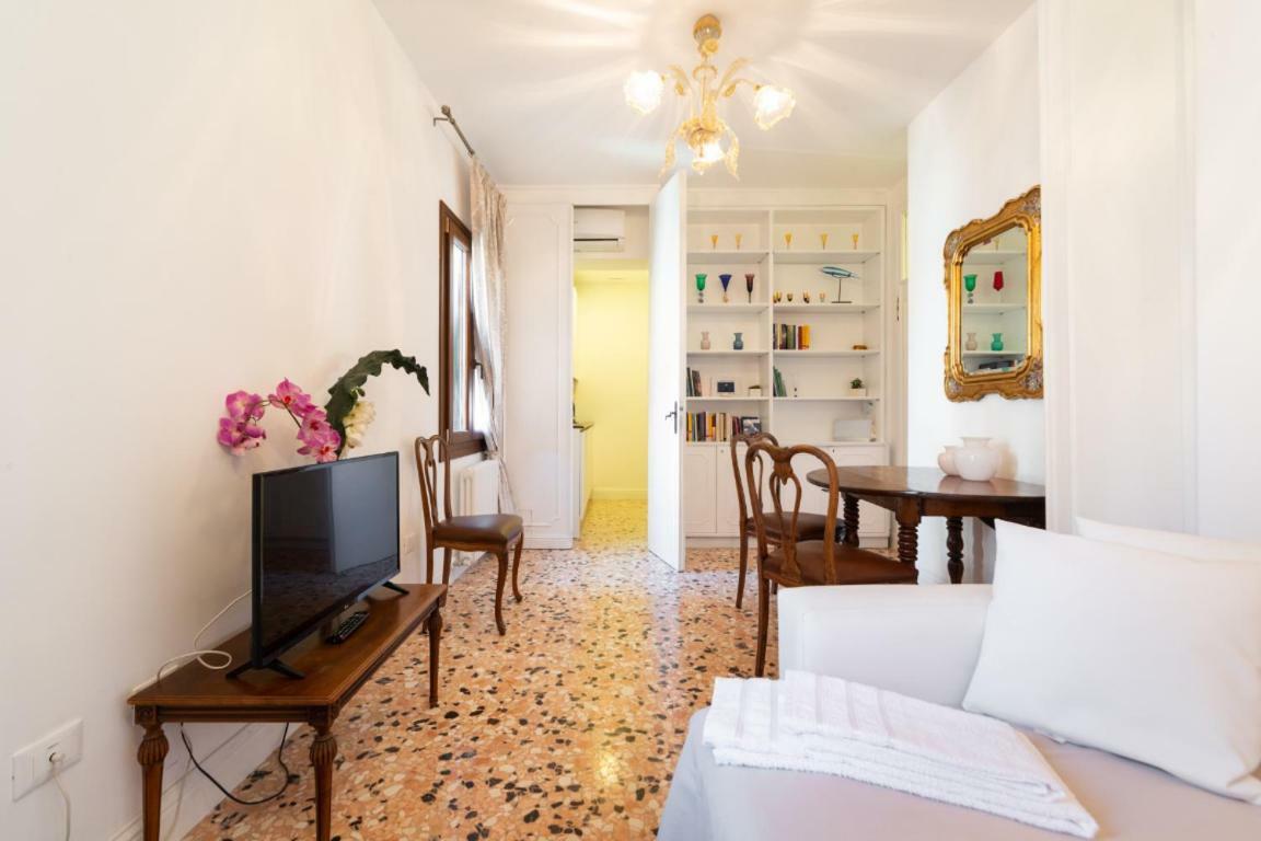 Ca Giovanni - charmant&exclusive apartment Venezia Esterno foto